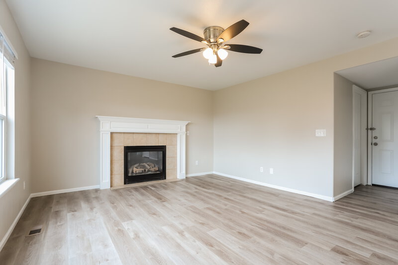 2,865/Mo, 2872 Penstemon Way Castle Rock, CO 80109 Sitting Area View