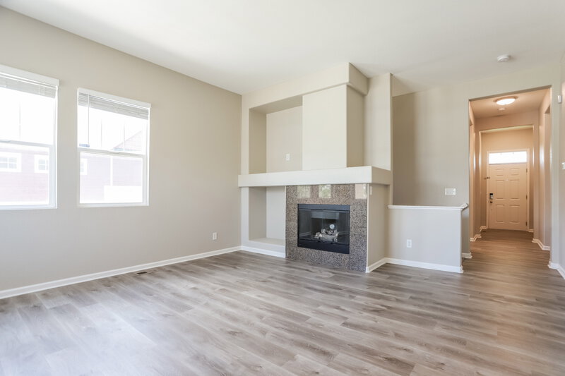 3,215/Mo, 1338 S Duquesne Ct Aurora, CO 80018 Living Room View