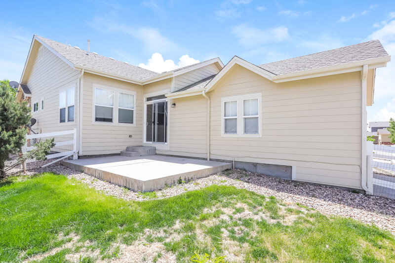 3,215/Mo, 1338 S Duquesne Ct Aurora, CO 80018 Rear View