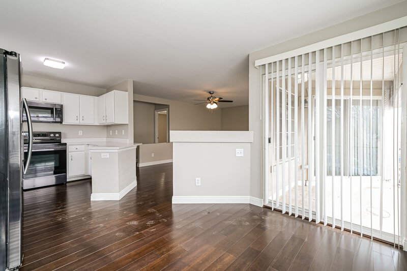 2,325/Mo, 18653 E 42nd Pl Denver, CO 80249 Dining Room View