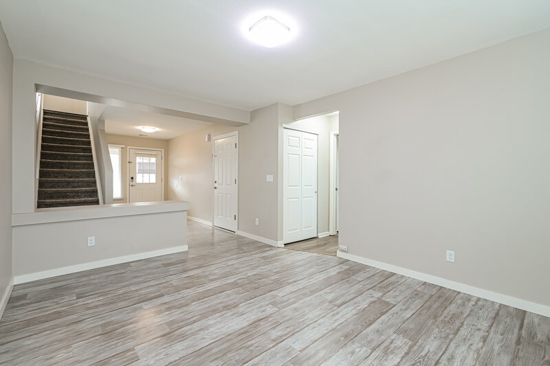 2,325/Mo, 18653 E 42nd Pl Denver, CO 80249 Family Room View