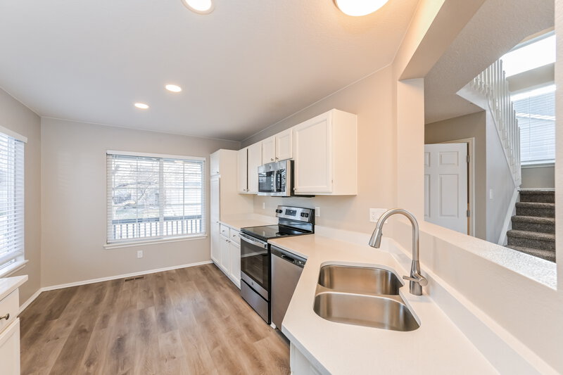2,710/Mo, 16379 Bluebell Pl Parker, CO 80134 Kitchen View
