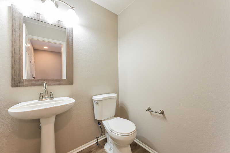 2,710/Mo, 16379 Bluebell Pl Parker, CO 80134 Bathroom View