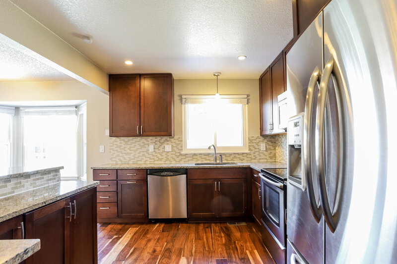 2,860/Mo, 14445 W Yale Pl Lakewood, CO 80228 Kitchen View 2