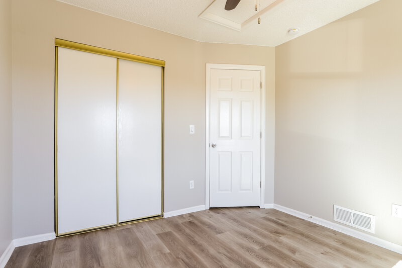 2,860/Mo, 14445 W Yale Pl Lakewood, CO 80228 Bedroom View