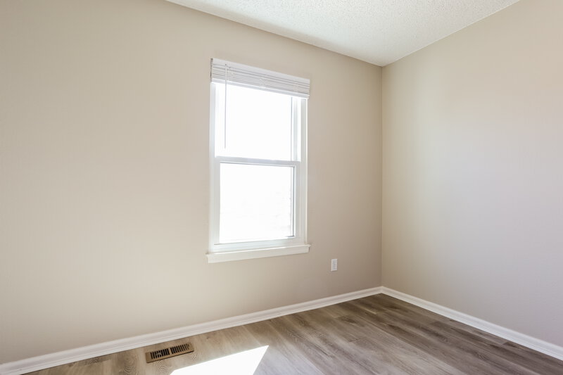 2,860/Mo, 14445 W Yale Pl Lakewood, CO 80228 Bedroom View 2