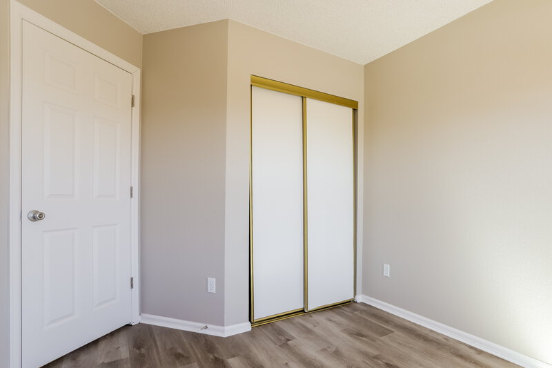 2,860/Mo, 14445 W Yale Pl Lakewood, CO 80228 Bedroom View 3
