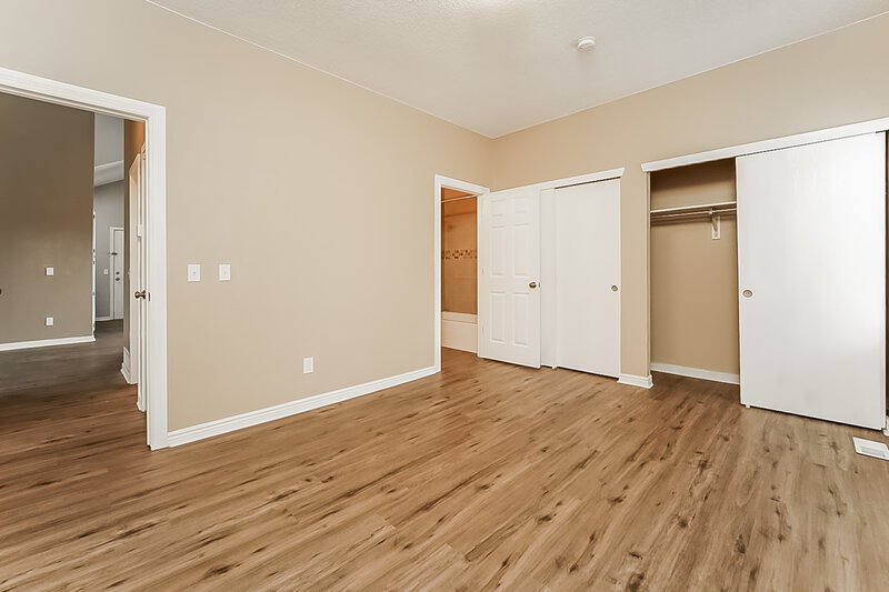 2,610/Mo, 4494 Genoa St Denver, CO 80249 Main Bedroom View