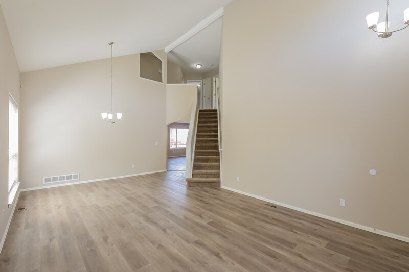 3,035/Mo, 2793 S Danube St Aurora, CO 80013 Family Room View