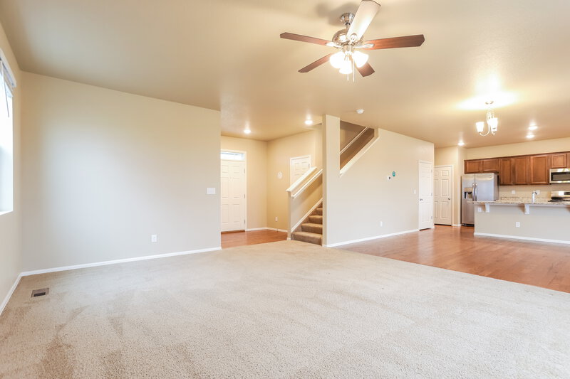 2,980/Mo, 5805 High Timber Cir Castle Rock, CO 80104 Living Room View