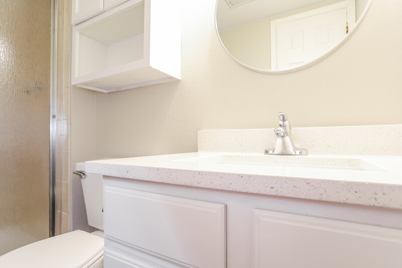 2,540/Mo, 715 Stowe St Highlands Ranch, CO 80126 Bathroom View