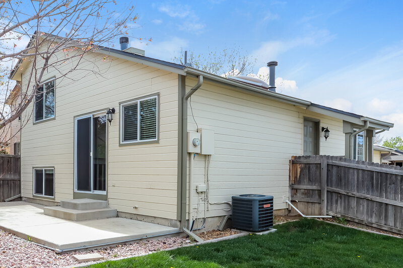 2,540/Mo, 715 Stowe St Highlands Ranch, CO 80126 Rear View