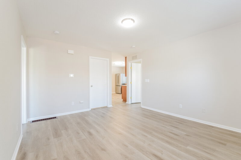 3,565/Mo, 4785 Biscay St Denver, CO 80249 Main Bedroom View