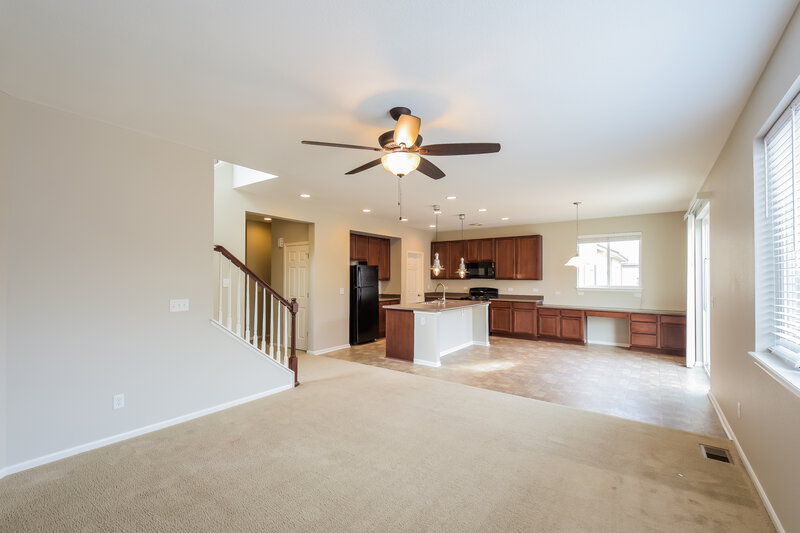 3,465/Mo, 6342 N Dunkirk Ct Aurora, CO 80019 Living Room View