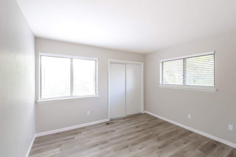 3,500/Mo, 5481 S Ventura Ct Centennial, CO 80015 Bedroom View