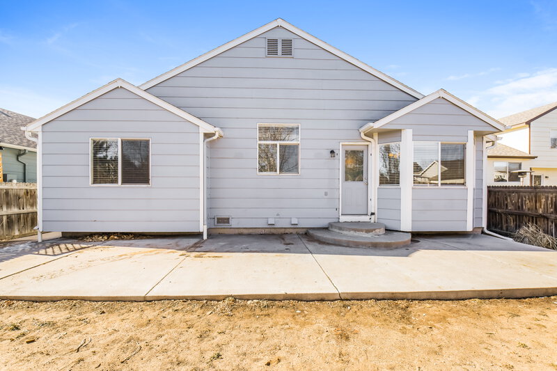 2,870/Mo, 11594 Oswego St Commerce City, CO 80640 Rear View