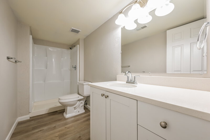 3,345/Mo, 7165 Routt St Arvada, CO 80004 Bathroom View 2