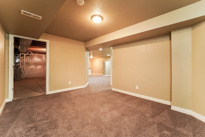 3,170/Mo, 7770 E 136th Dr Thornton, CO 80602 Basement View