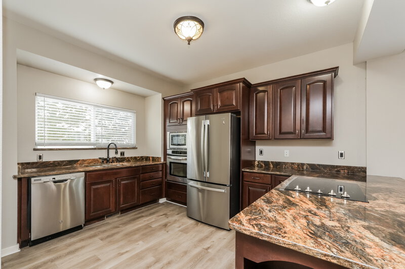 2,335/Mo, 2785 Richmond Dr Colorado Springs, CO 80922 Kitchen View
