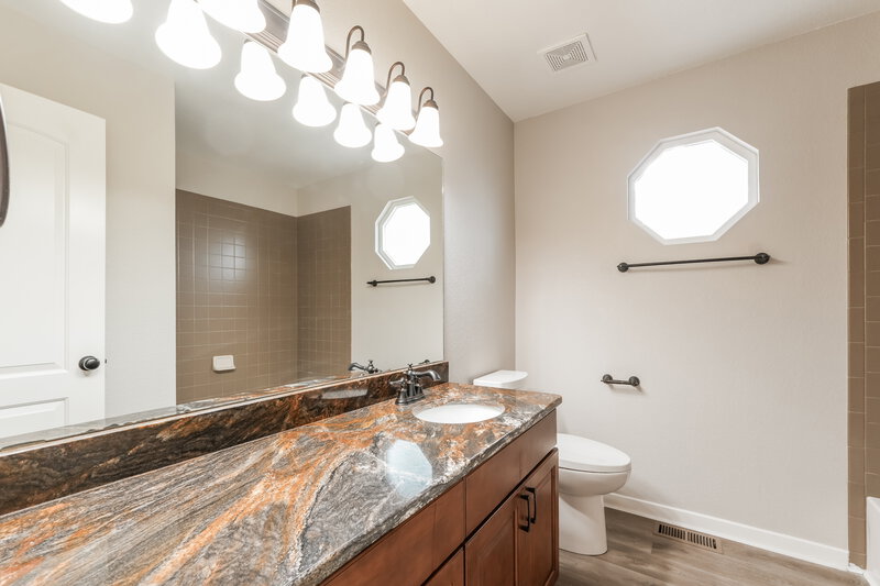 2,335/Mo, 2785 Richmond Dr Colorado Springs, CO 80922 Bathroom View 3