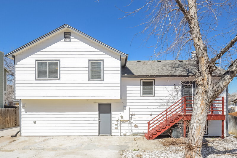 2,925/Mo, 4110 E 107th Pl Thornton, CO 80233 Rear View