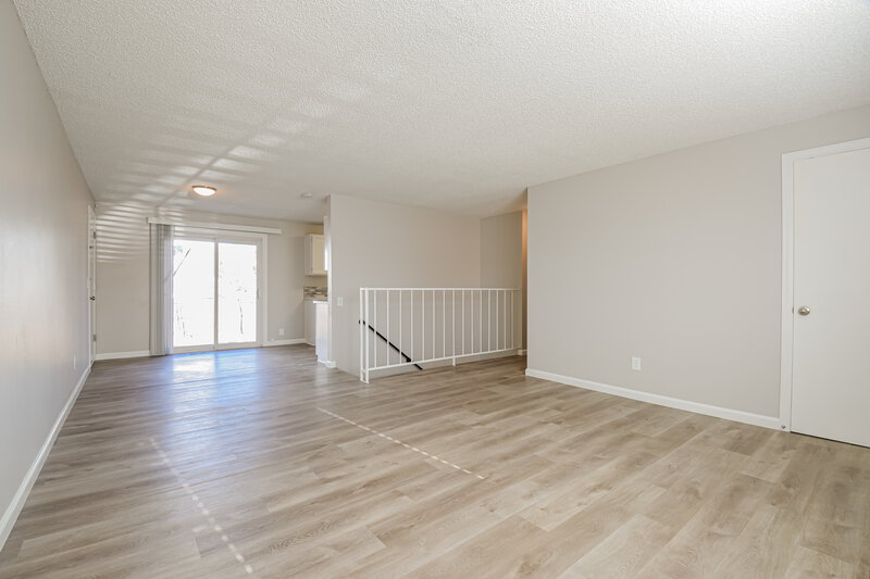 2,565/Mo, 4089 E 118th Ave Thornton, CO 80233 Living Room View