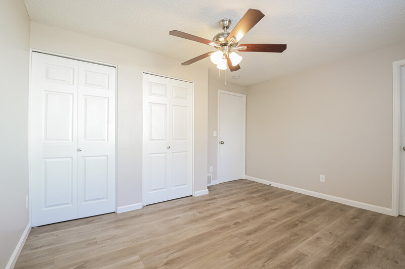 2,565/Mo, 4089 E 118th Ave Thornton, CO 80233 Main Bedroom View 2