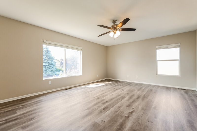3,205/Mo, 15370 E 97th Pl Commerce City, CO 80022 Main Bedroom View