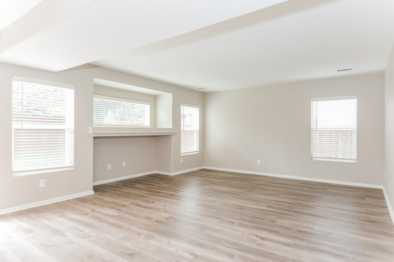 3,810/Mo, 15370 E 97th Pl Commerce City, CO 80022 Bedroom View