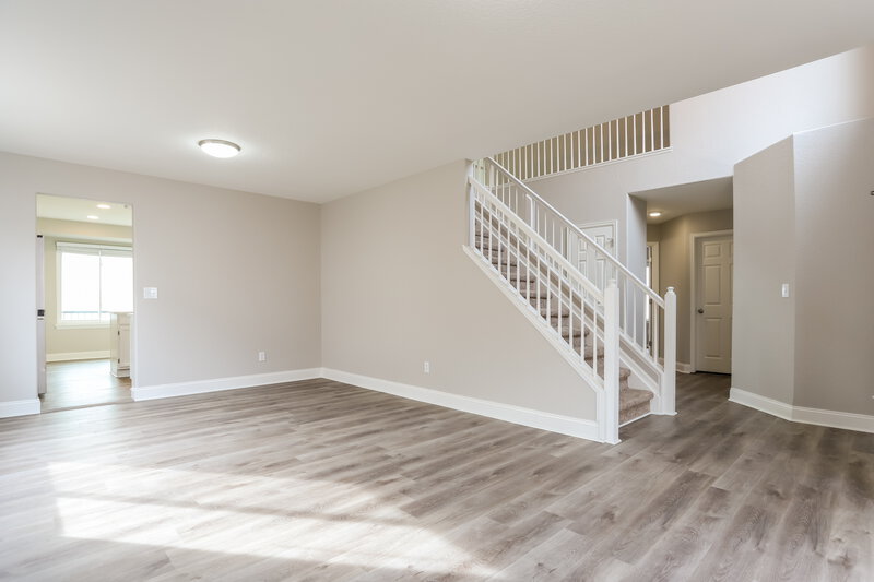 3,045/Mo, 9174 W Hinsdale Pl Littleton, CO 80128 Living Room View