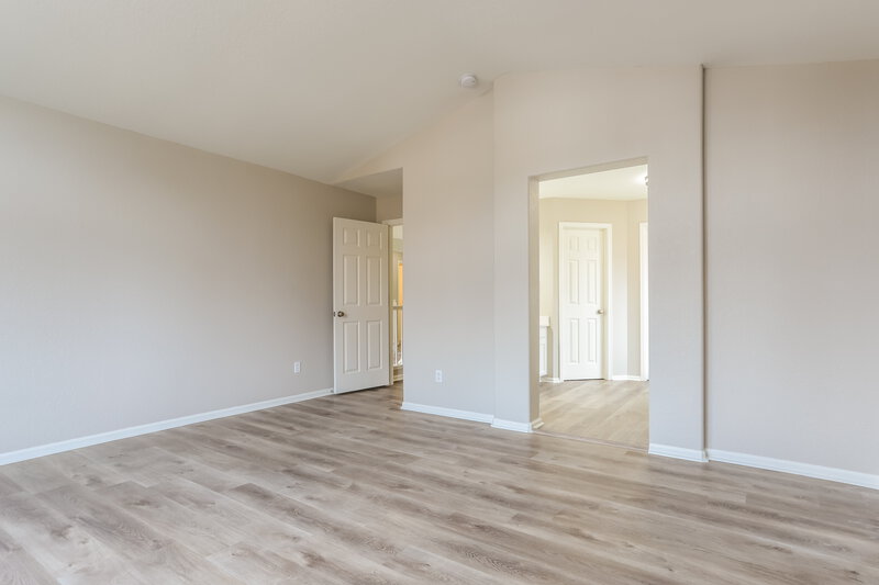 3,045/Mo, 9174 W Hinsdale Pl Littleton, CO 80128 Main Bedroom View