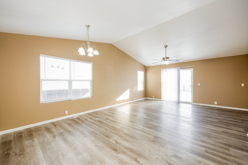 2,005/Mo, 7367 Glenburn Dr Fountain, CO 80817 Living Room View