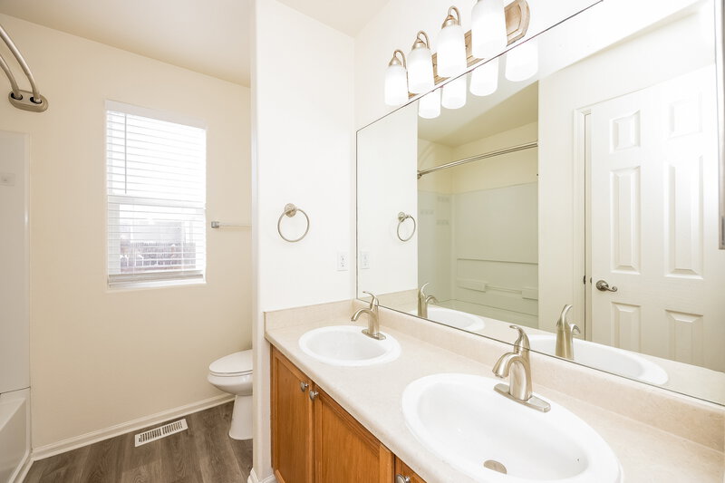 2,005/Mo, 7367 Glenburn Dr Fountain, CO 80817 Main Bathroom View