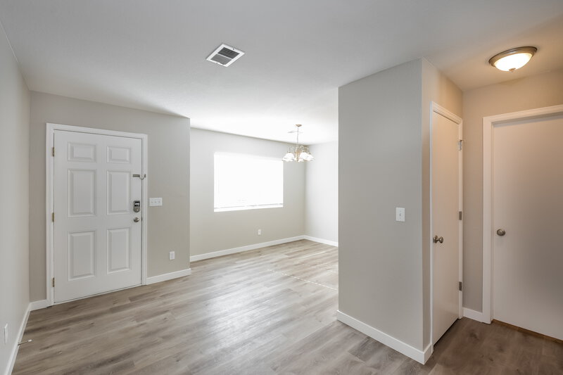 3,960/Mo, 18619 E 46th Pl Denver, CO 80249 Living Room View 3