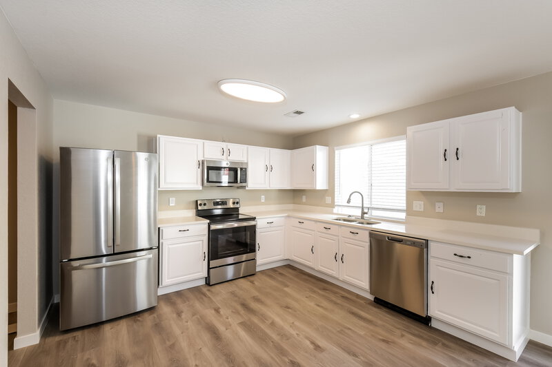 3,960/Mo, 18619 E 46th Pl Denver, CO 80249 Kitchen View