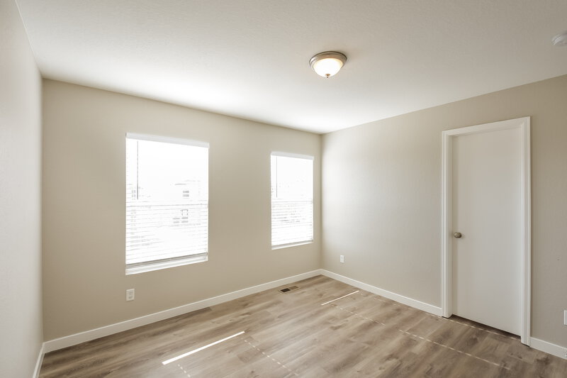 3,960/Mo, 18619 E 46th Pl Denver, CO 80249 Main Bedroom View 2