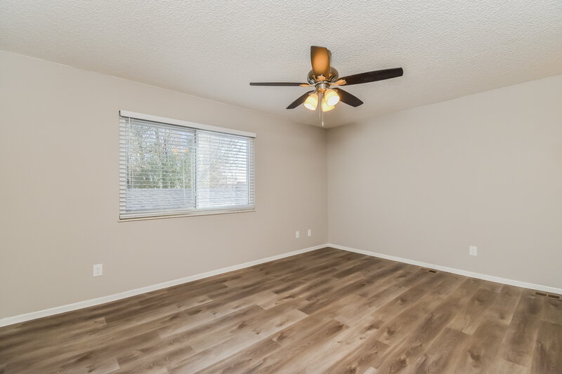 2,050/Mo, 7395 Windy Peak Dr Colorado Springs, CO 80911 Main Bedroom View