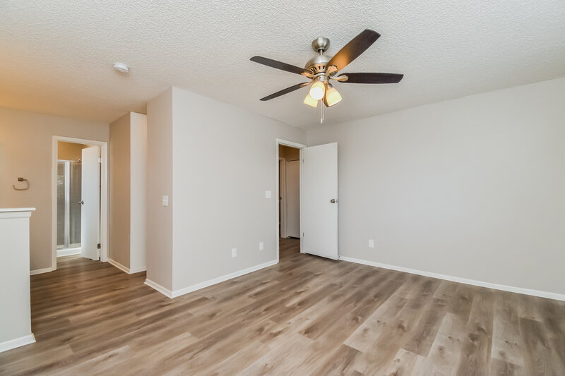 2,050/Mo, 7395 Windy Peak Dr Colorado Springs, CO 80911 Main Bedroom View 2