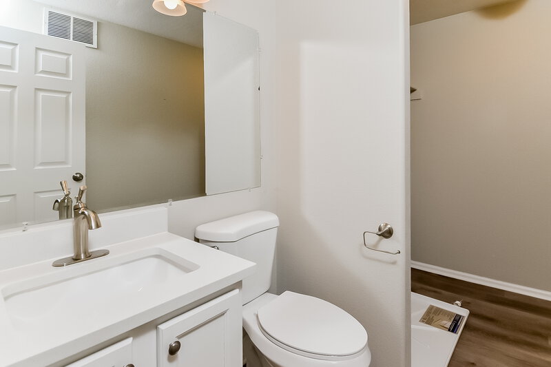 3,830/Mo, 1884 Bucolo Ave Colorado Springs, CO 80951 Bathroom View 2