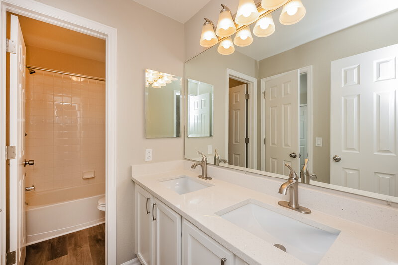 3,055/Mo, 5476 Stetson Meadows Dr Colorado Springs, CO 80922 Bathroom View
