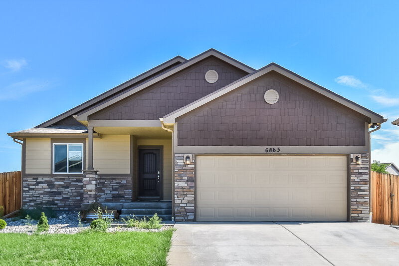 2,620/Mo, 6863 Phantom Way Colorado Springs, CO 80925 External View