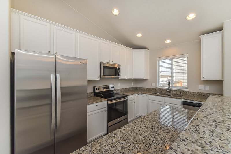 2,620/Mo, 6863 Phantom Way Colorado Springs, CO 80925 Kitchen View