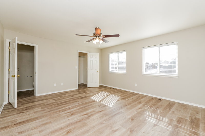 2,945/Mo, 6556 Peak Vista Cir Colorado Springs, CO 80918 Main Bedroom View