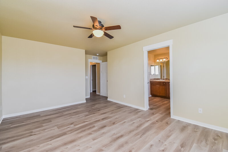 2,290/Mo, 10430 Abrams Dr Colorado Springs, CO 80925 Main Bedroom View 2