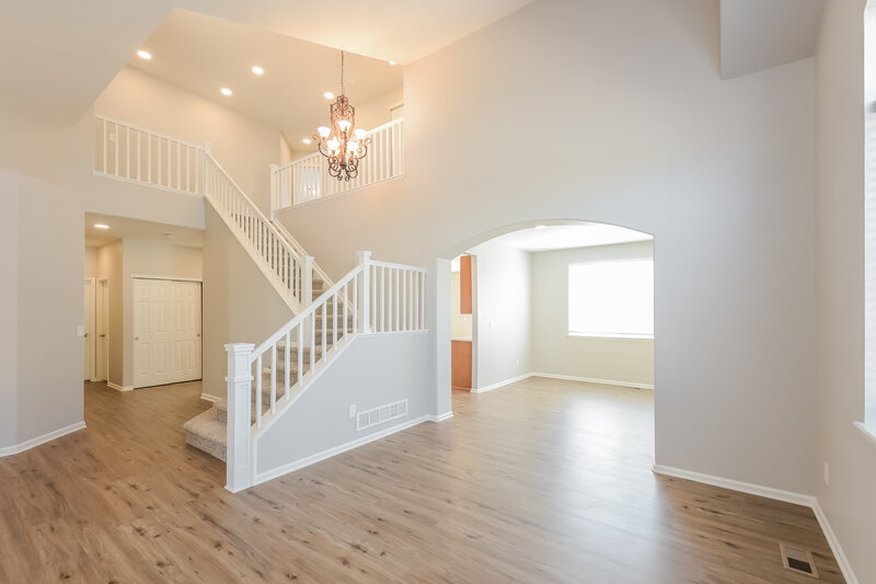 3,545/Mo, 2444 E 139th Pl Thornton, CO 80602 Family Room View
