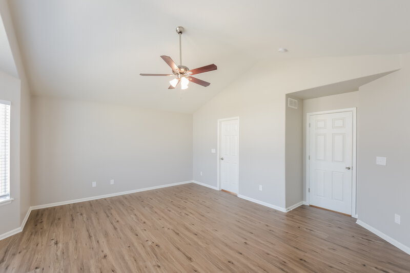 3,545/Mo, 2444 E 139th Pl Thornton, CO 80602 Main Bedroom View