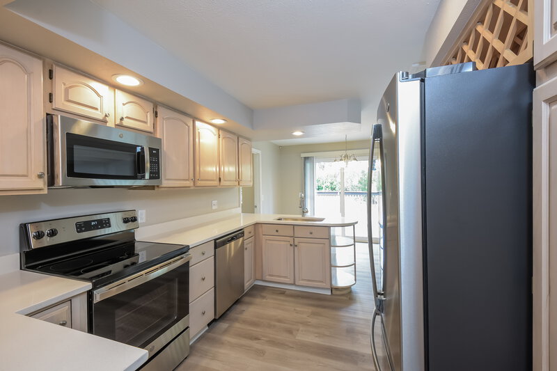 3,795/Mo, 6945 W 83rd Ave Arvada, CO 80003 Kitchen View 2