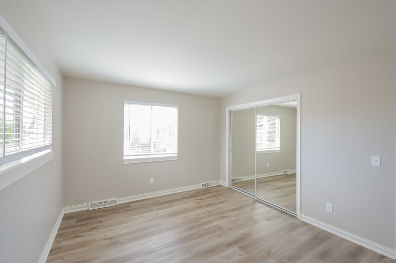 3,795/Mo, 6945 W 83rd Ave Arvada, CO 80003 Bedroom View