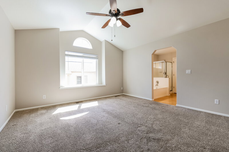 3,385/Mo, 19074 E Prentice Cir Centennial, CO 80015 Main Bedroom View