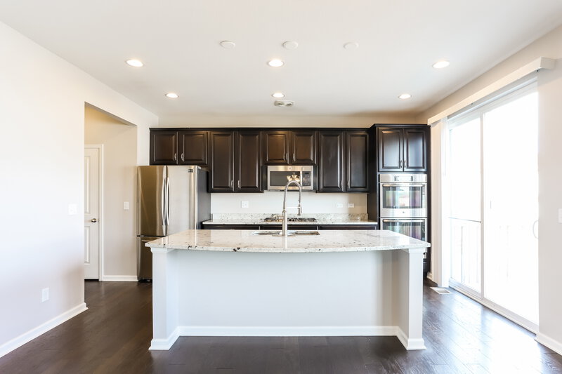 4,810/Mo, 7649 Blue Water Dr Castle Rock, CO 80108 Kitchen View